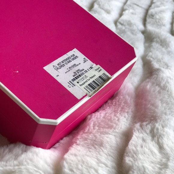 New!Juicy couture bow necklace - Picture 3 of 7